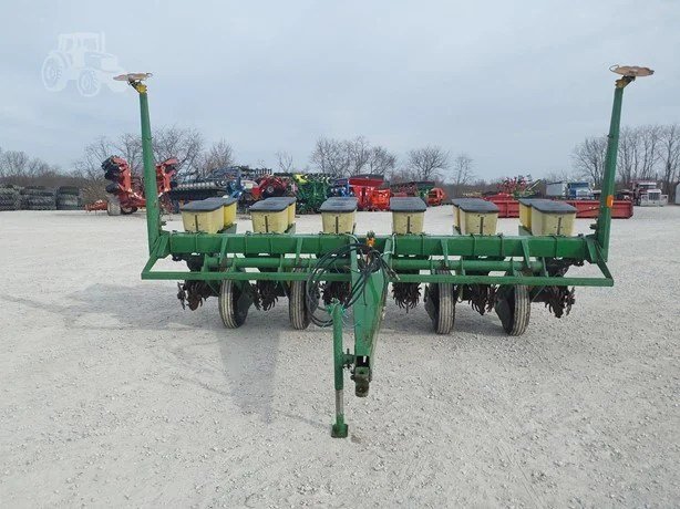 JOHN DEERE 7000 - Image 8
